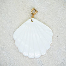 Load image into Gallery viewer, SEA LA VIE NECKLACE
