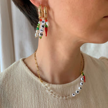 Lade das Bild in den Galerie-Viewer, TOO HOT TO HANDLE MISMATCHED EARRINGS
